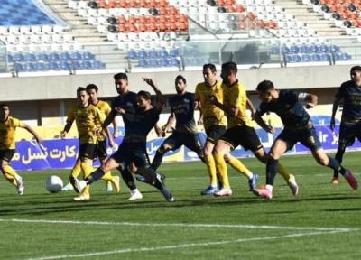 لیگ برتر فوتبال، فزونی گل گهر مقابل سپاهان و تساوی طرفدار و نفت در نیمه اول